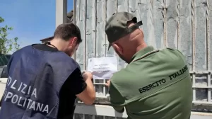 La comunità si unisce per affrontare insieme le sfide del nostro tempo e costruire un futuro migliore per tutti.