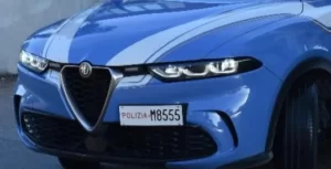 Torre Annunziata, blitz in Corso Umberto I: presi i ladri della gioielleria con un bottino di 71 anelli