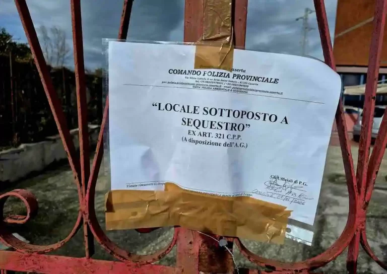 Casagiove, blitz nella Terra dei Fuochi: sequestrata carrozzeria abusiva di 700 metri quadri
