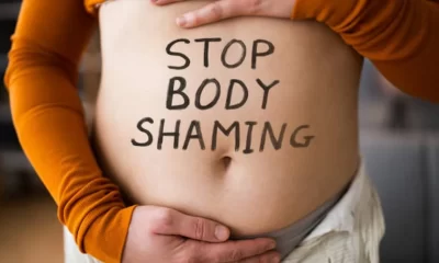 Napoli, «Se porta la 48 mangia troppo»: cliente offesa, parte l’azione legale