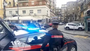 Napoli, blitz dei Carabinieri a Poggioreale: due arresti e un denunciato