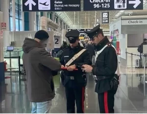 Sparatoria al mercato di Striano: 24enne estradato dalla Spagna, accusato di tentato omicidio