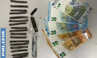 Napoli, pusher egiziano arrestato dalla polizia in piazza Principe Umberto