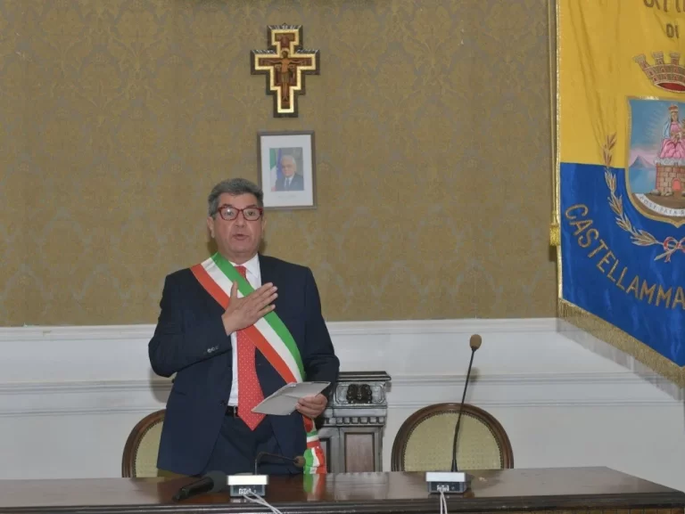 Castellammare, il Prefetto nomina la commissione di accesso al comune