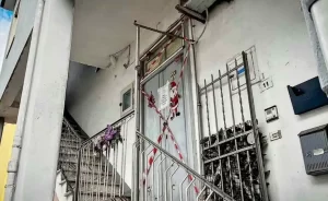 La tragica storia di una bimba di 4 anni segna la comunità di Tufino, con gli zii accusati di un drammatico omicidio.