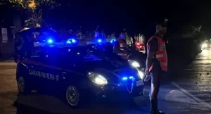 Barra, anziano spara a salve contro i carabinieri che fanno i controlli: «Andate via»