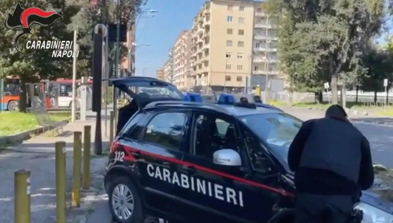Pianura, blitz dei carabinieri: 7 denunciati e 115 controllati