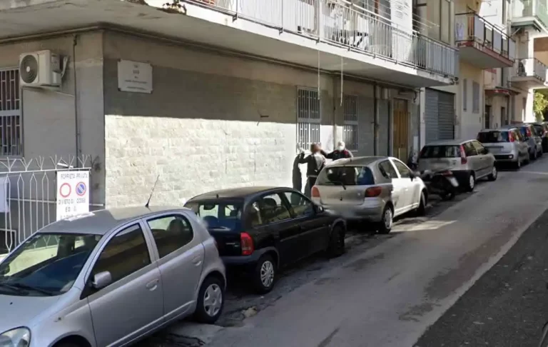 Colpo a salve esploso contro un uomo a Piscinola durante una passeggiata