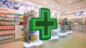 Napoli, arrestato 46enne per rapina violenta in farmacia