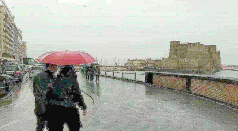Allerta gialla per maltempo in Campania: attesa nuova ondata di perturbazioni da stanotte