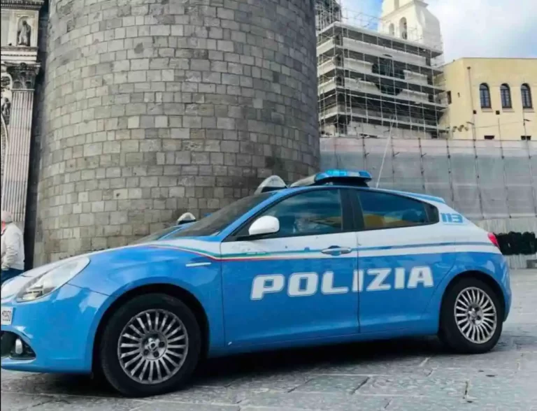 Arrestato pusher marocchino a Porta Capuana mentre cedeva droga