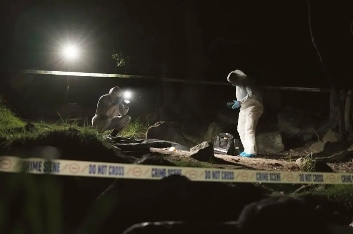 Accoltella e uccide il compagno: confessione shock alla figlia a Napoli