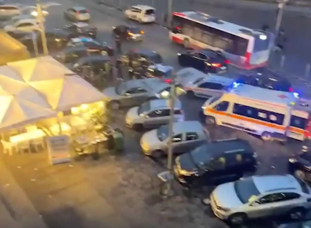 Uomo accoltellato a Porta Capuana a Napoli, condizioni gravi