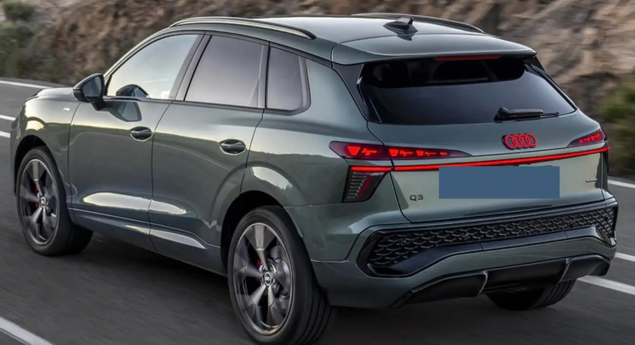 Arrestato al Vomero un uomo mentre tentava di rubare un’Audi Q3