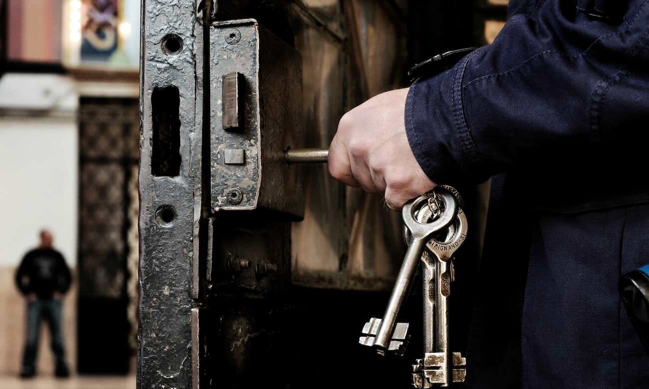 Napoli, arrestato Antonio Passaretti: deve scontare 7 anni di carcere per reati vari