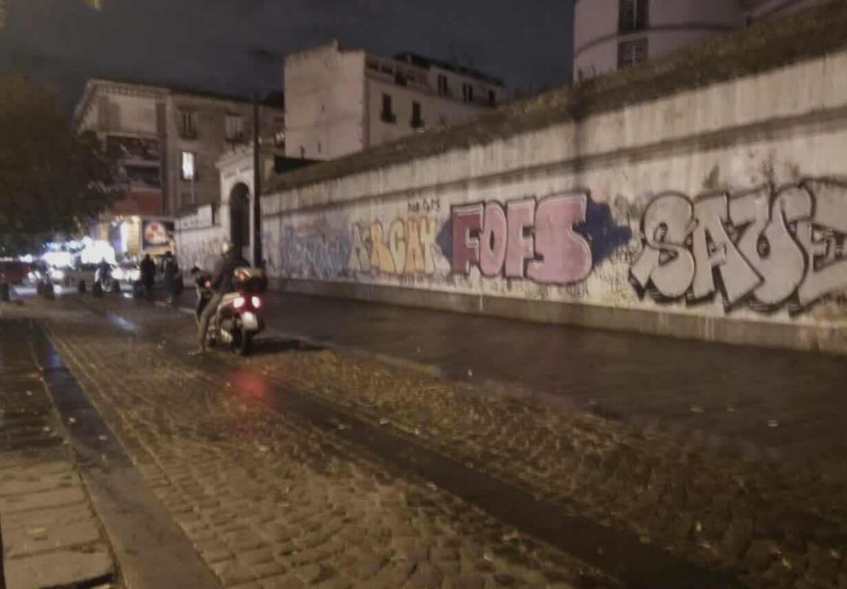 Napoli, assassinio in via Rossaroll: ucciso un uomo di 48 anni