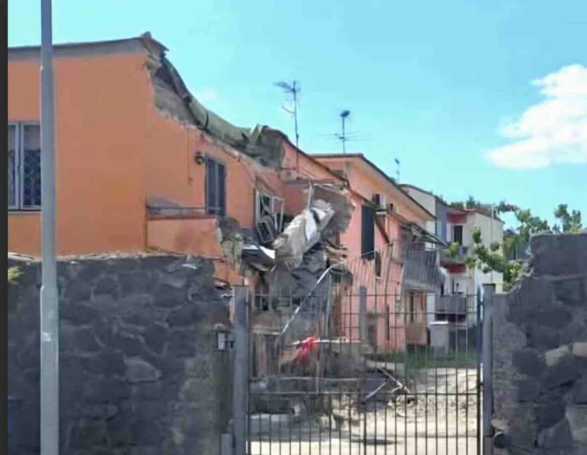 Ercolano, crollo di un edificio: architetti avvertono sui rischi della manutenzione trascurata