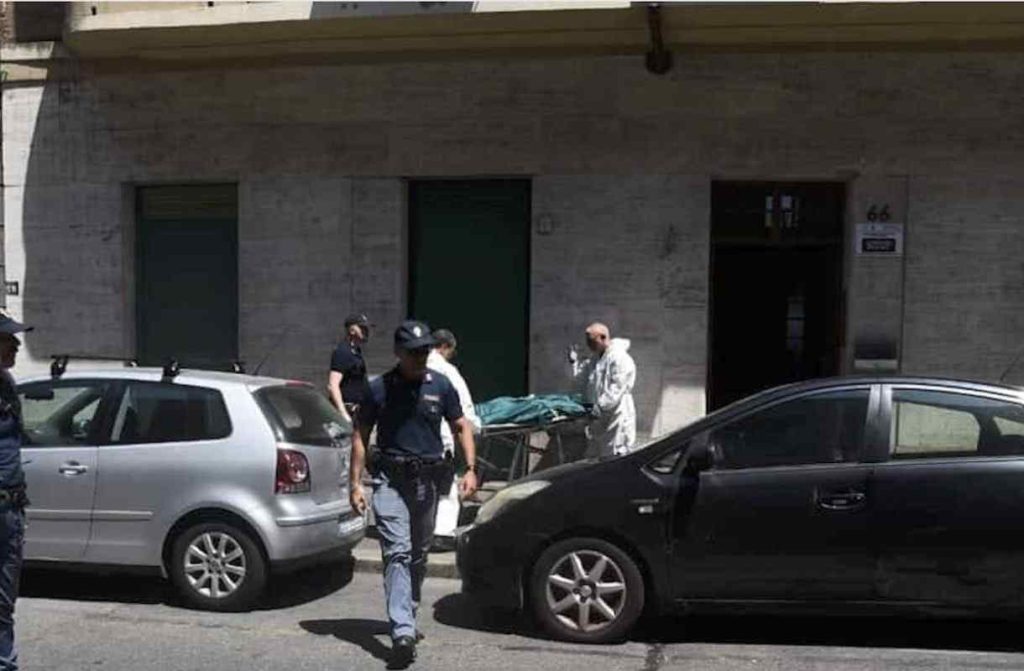 Tragedia familiare a Napoli: madre uccide la figlia di 13 anni e si toglie la vita