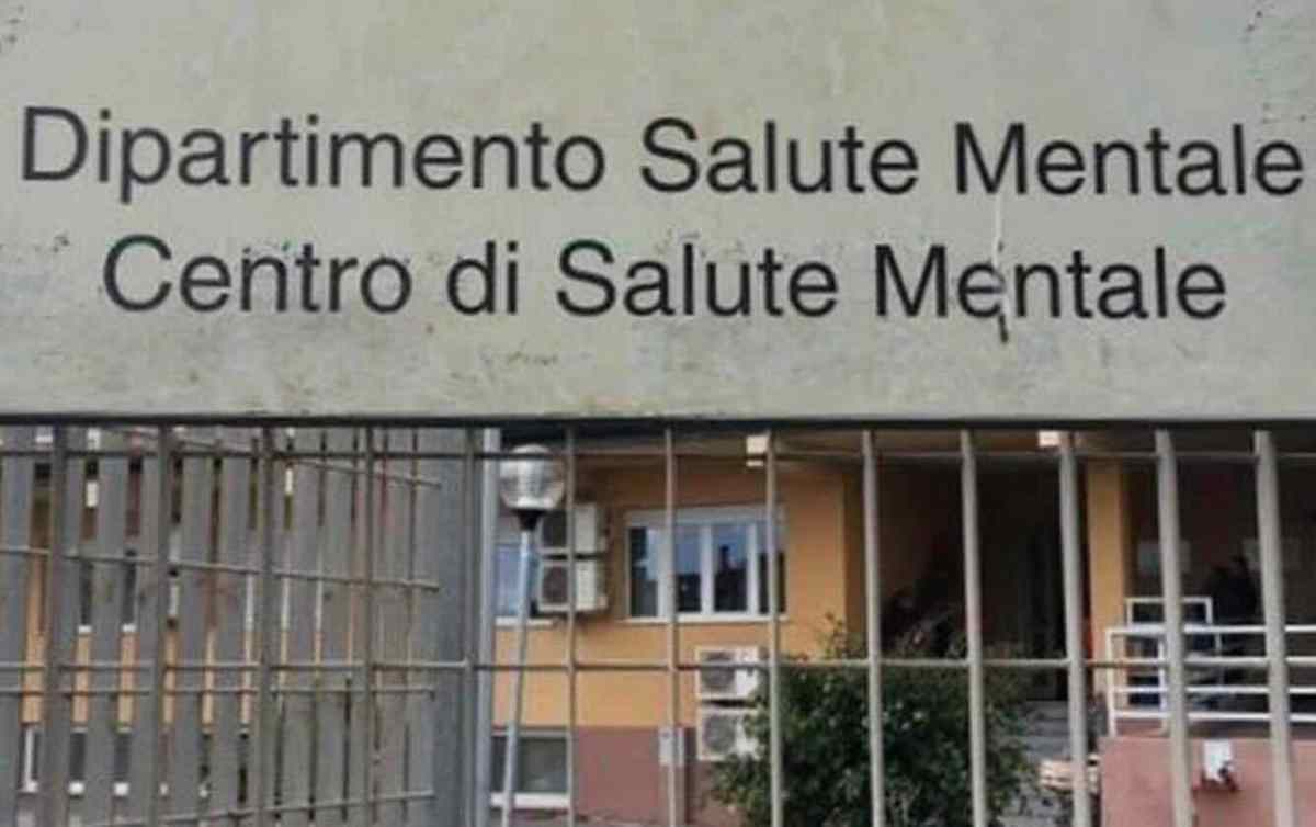 Napoli, chiusura dell’assistenza H24 nei Centri di Salute Mentale: proteste e preoccupazioni