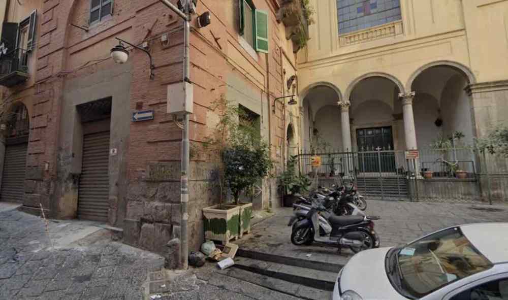 Faida tra baby criminali ai Quartieri Spagnoli: tre stese in un giorno