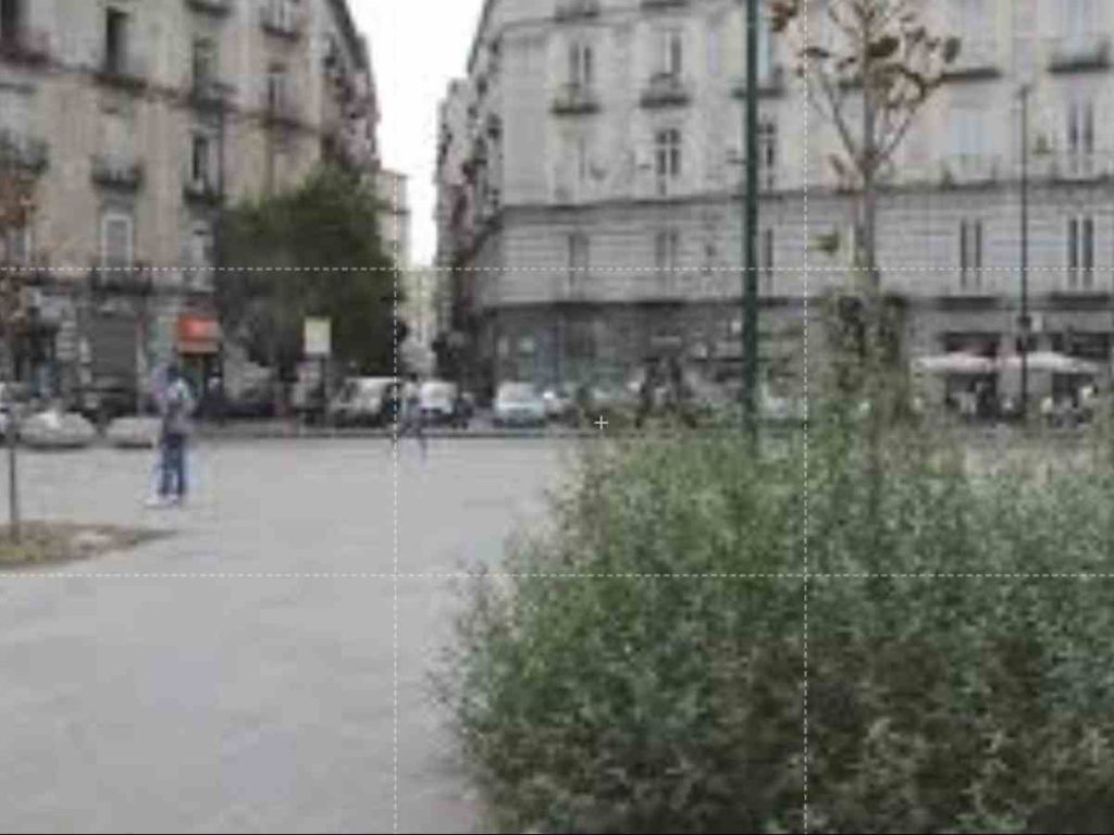 Scippo a Napoli in piazza Principe Umberto: turista derubata, bloccato un 21enne