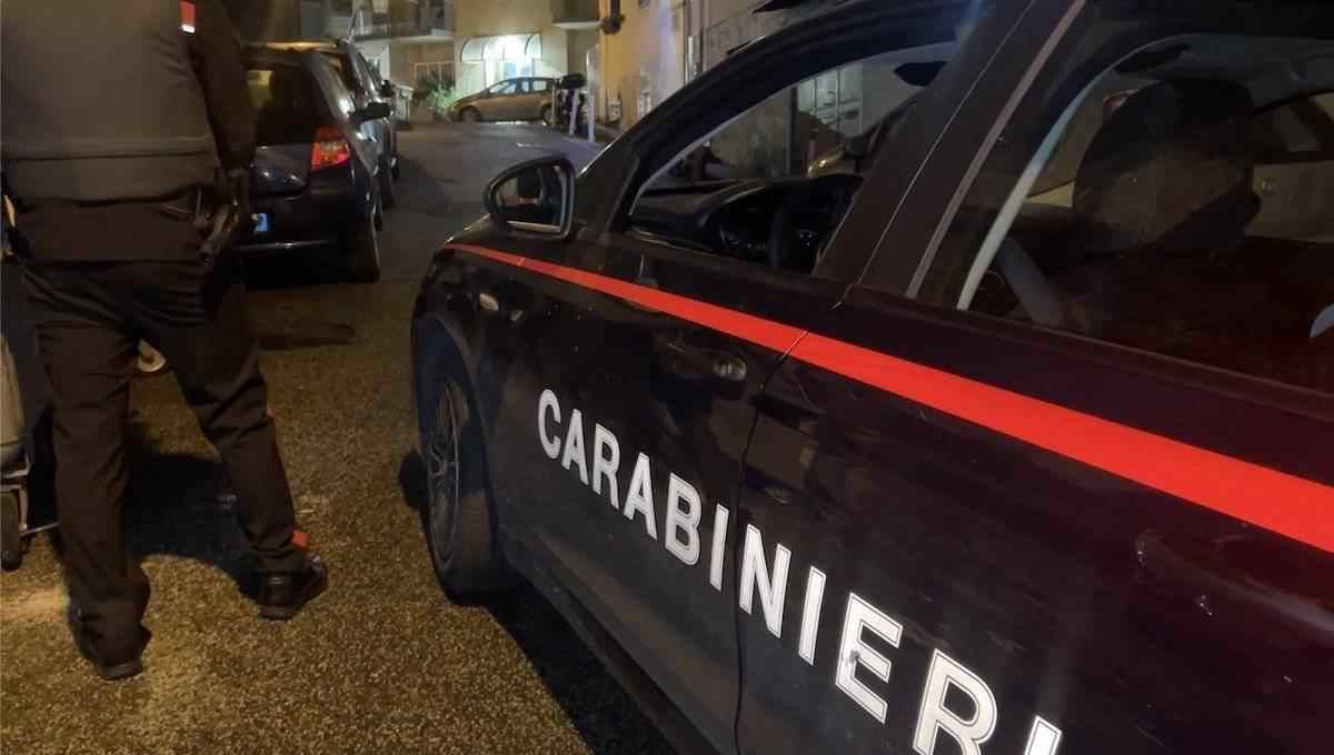Ercolano, arrestato un 51enne per tentato furto di auto in Piazza Pugliano