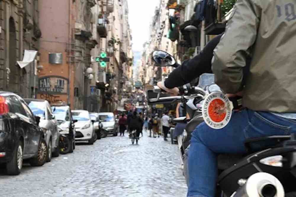 Montesanto, scoperto in casa un uomo armato: arresto in flagranza