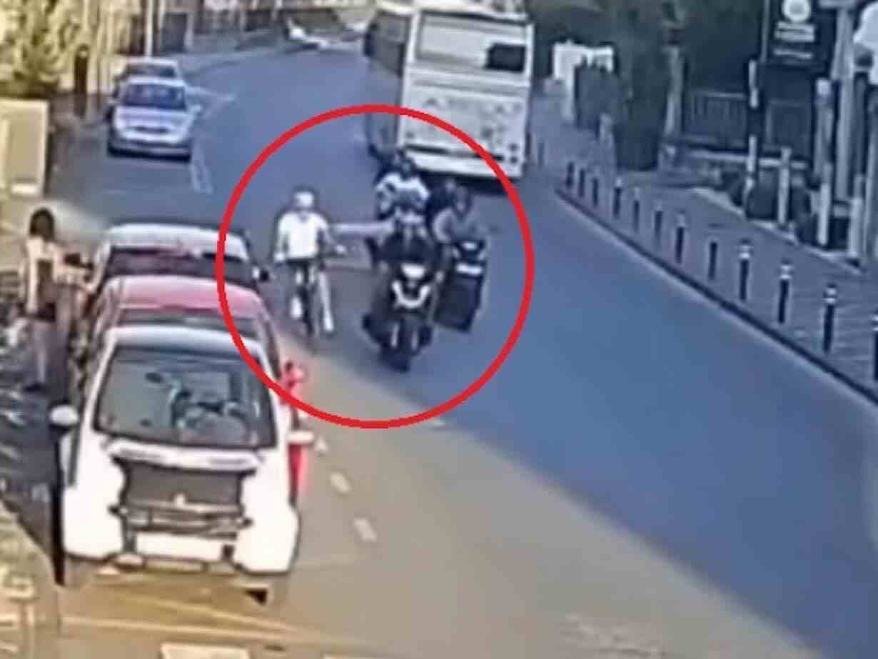 Pompei, denunciato il minorenne responsabile della caduta di un anziano in bici