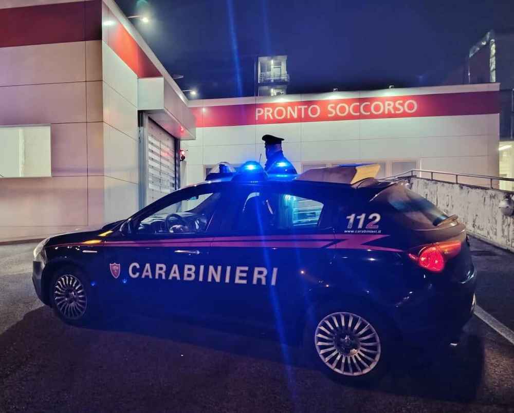 Sant’Anastasia, feriti sei carabinieri in un assalto durante un arresto: tre arresti effettuati