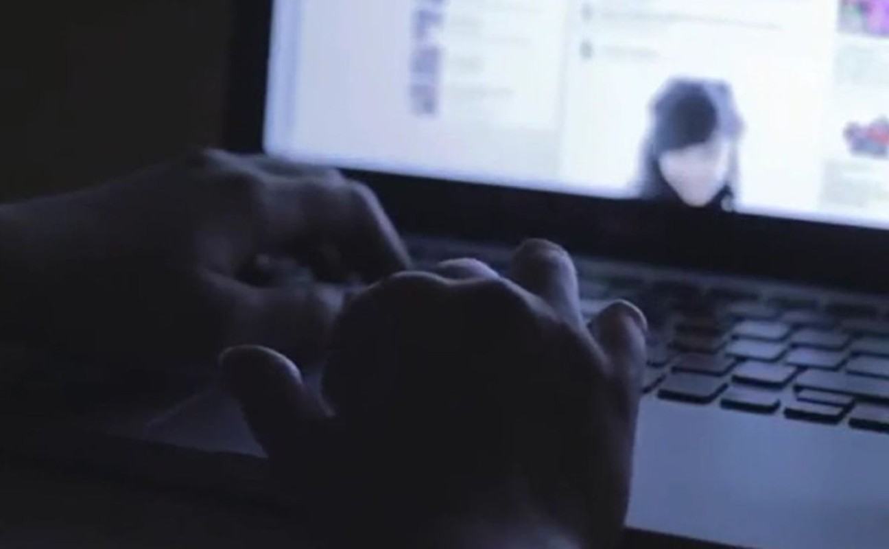 Napoli, operazione contro la pedopornografia: un arresto e 19 denunce in arrivo