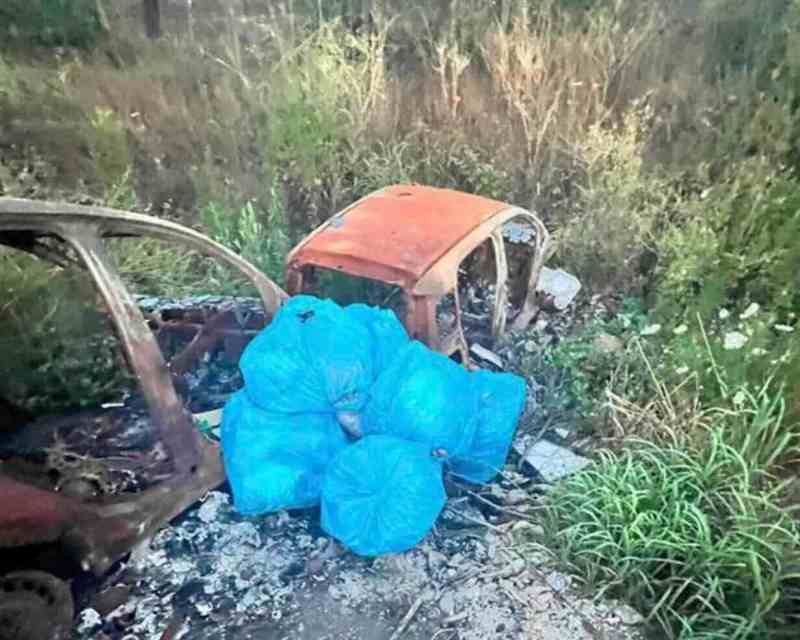 Ottaviano, degrado ai Regi Lagni: roghi tossici e auto abbandonate