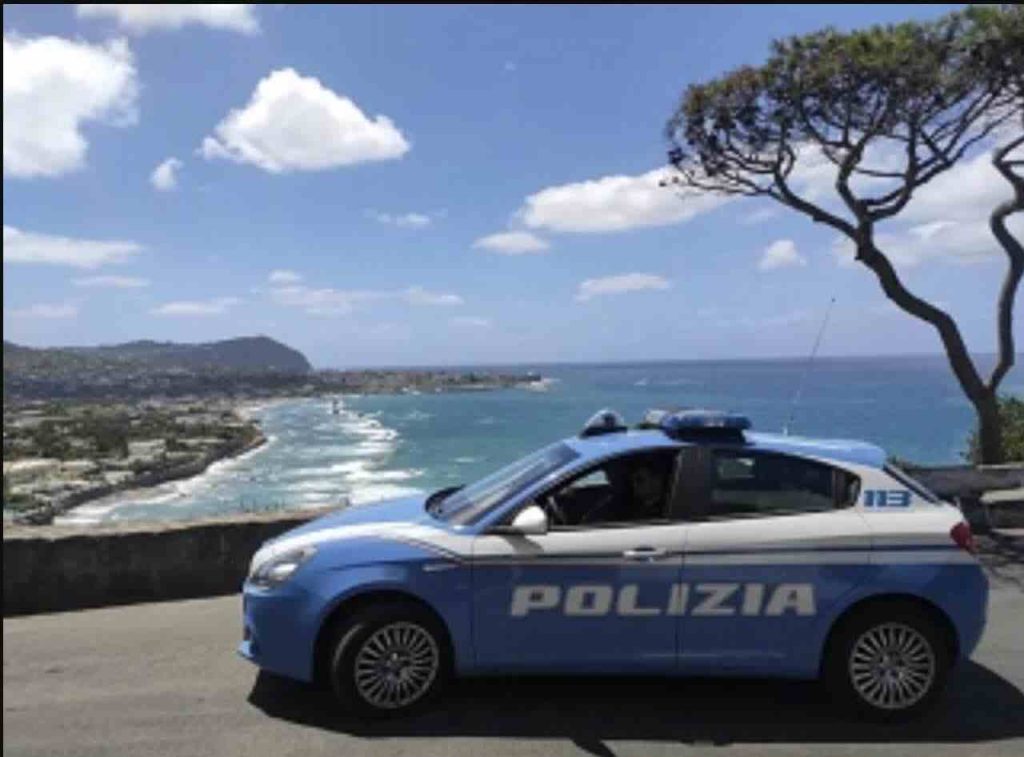Ischia, furti in hotel: 49enne denunciato, recuperati 510 euro rubati