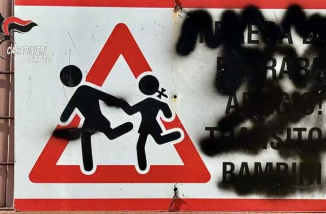 Pianura, operazione contro lo spaccio: dieci arresti nel quartiere del «Visionario»
