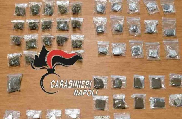 Marano, arrestato pusher con 81 dosi di stupefacenti e oltre 700 euro in contante