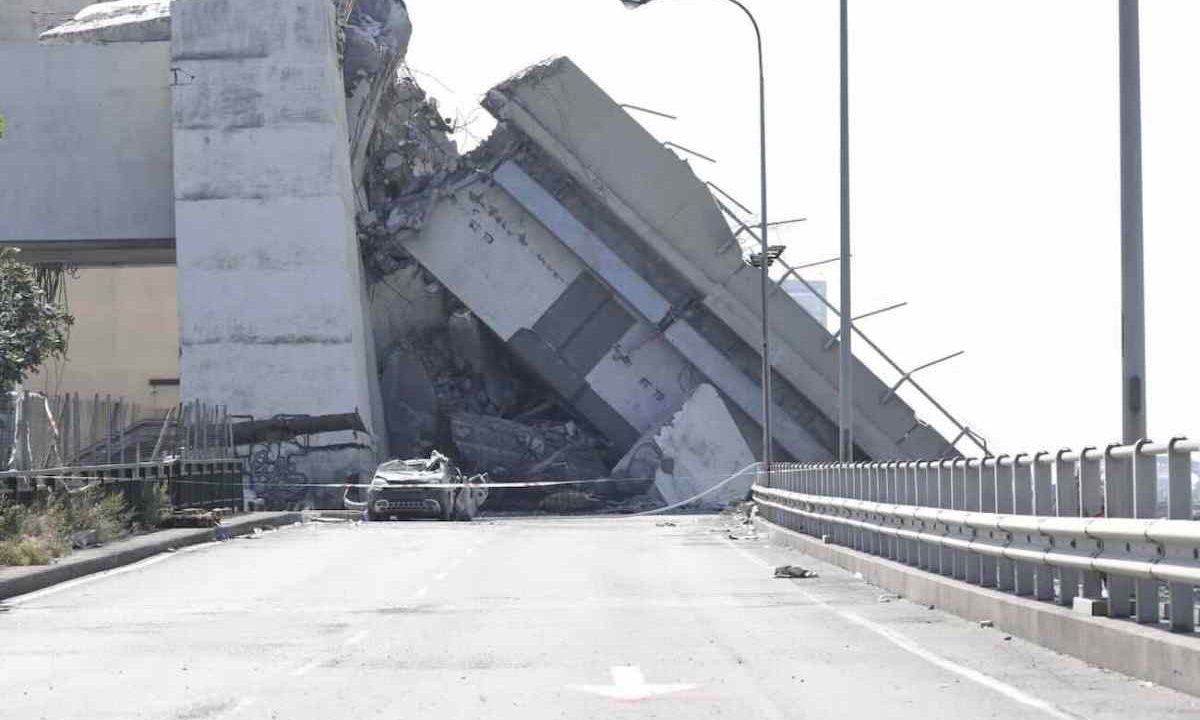 Ponte Morandi, condanna a 12 anni per Castellucci: pena anche per ex dirigenti Aspi e Spea