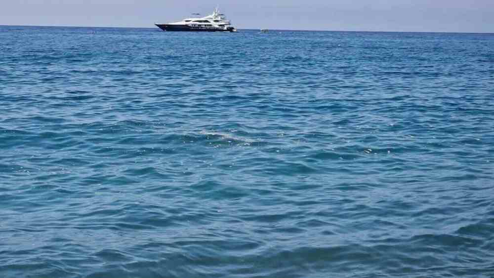 Ischia, inquinamento ai Maronti: il mare torna a mostrarsi sporco