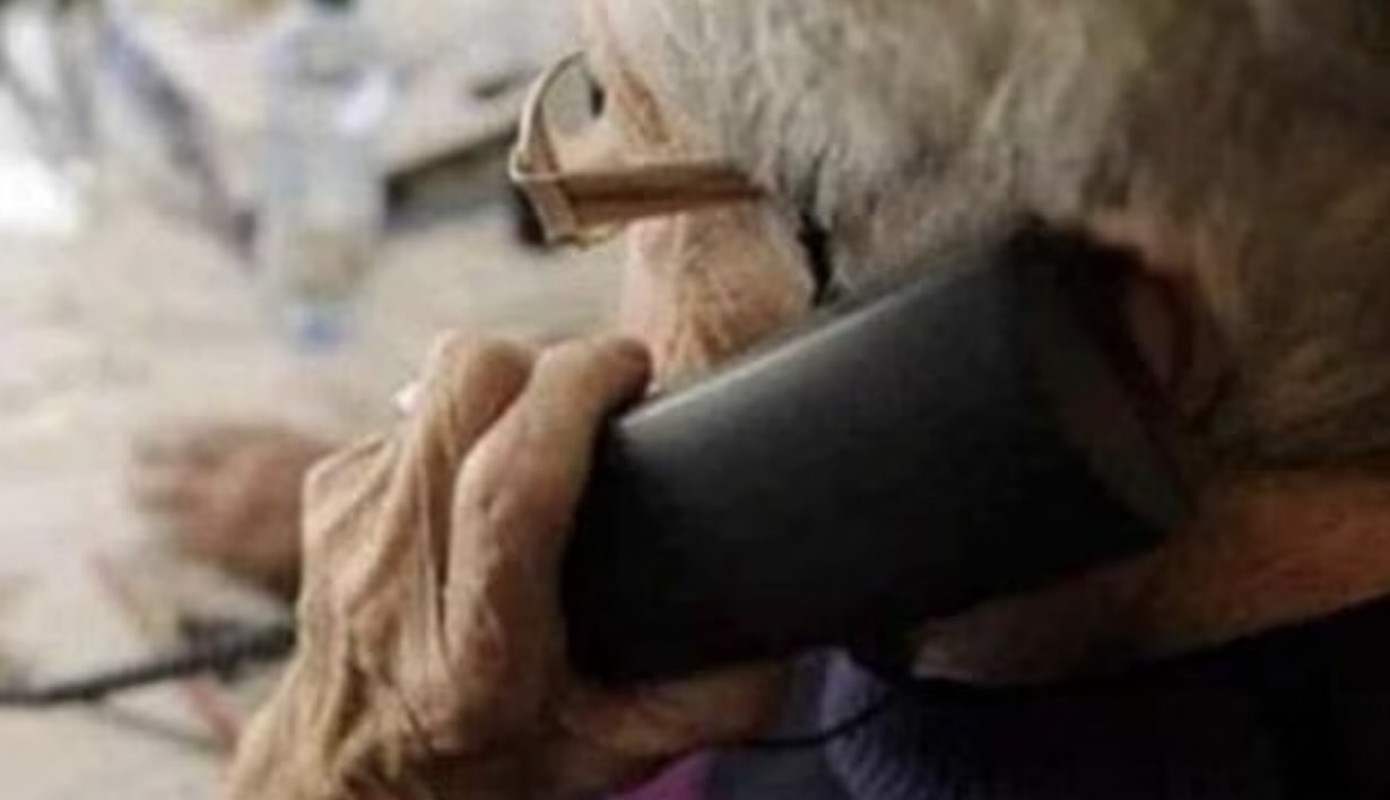 Napoli, truffe agli anziani: in un’ora sottratti 90mila euro a due donne