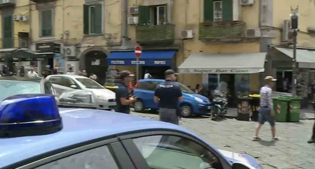 Controlli straordinari a Porta Capuana e nei Quartieri Spagnoli di Napoli