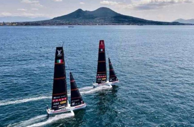 Napoli pronta ad ospitare l’America’s Cup: calendario ufficiale dal 22 maggio al 19 luglio 2027