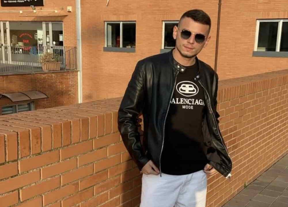Varcaturo, muore nel parcheggio della discoteca un 27enne: aperta un’inchiesta