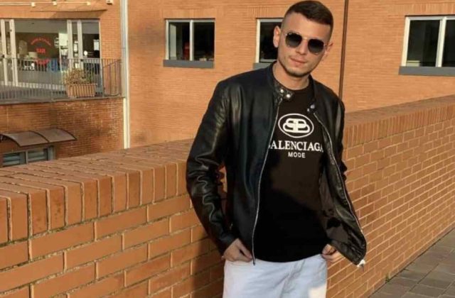 Varcaturo, muore nel parcheggio della discoteca un 27enne: aperta un’inchiesta