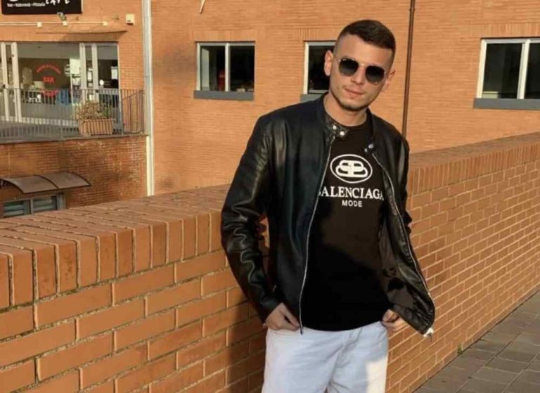 Varcaturo, muore nel parcheggio della discoteca un 27enne: aperta un’inchiesta