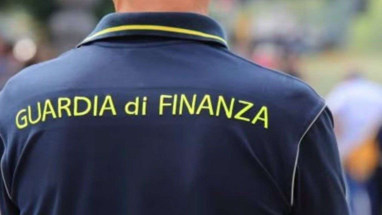 Napoli, sequestro da 14,5 milioni su fondi del superbonus: coinvolte due aziende