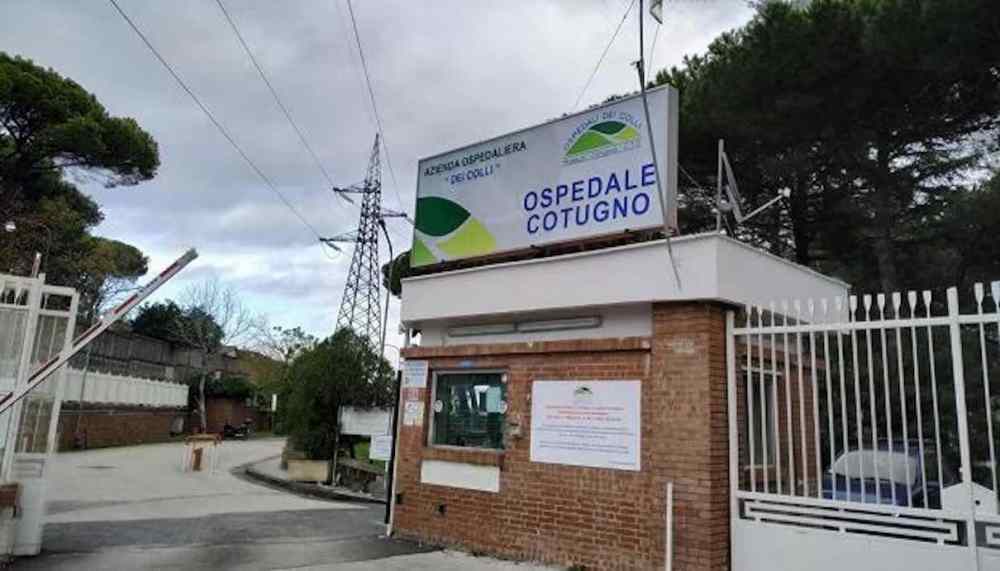 Meningite, un 14enne trasferito dall’Ebolitano ricoverato al Cotugno