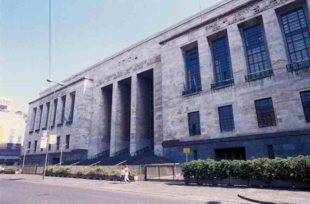 Milano, richiesto processo per 74 implicati in un giro di spionaggio di massa