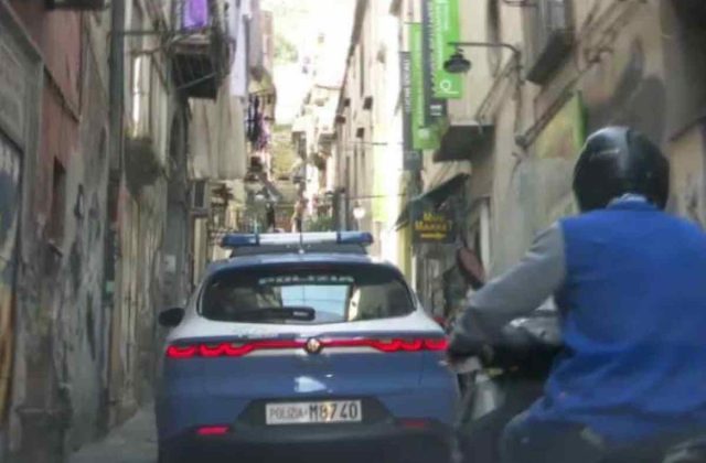 Controlli nei Quartieri Spagnoli: scoperta droga e munizioni nel centro storico di Napoli