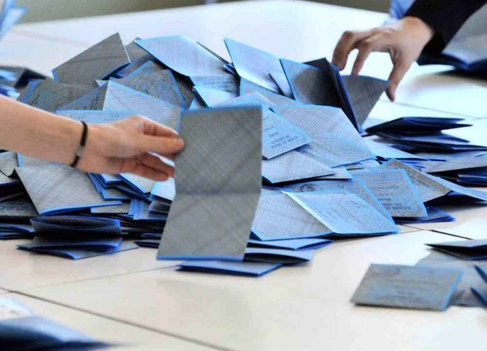 San Giorgio a Cremano, crisi politica: si dimette la consigliera di A Testa Alta
