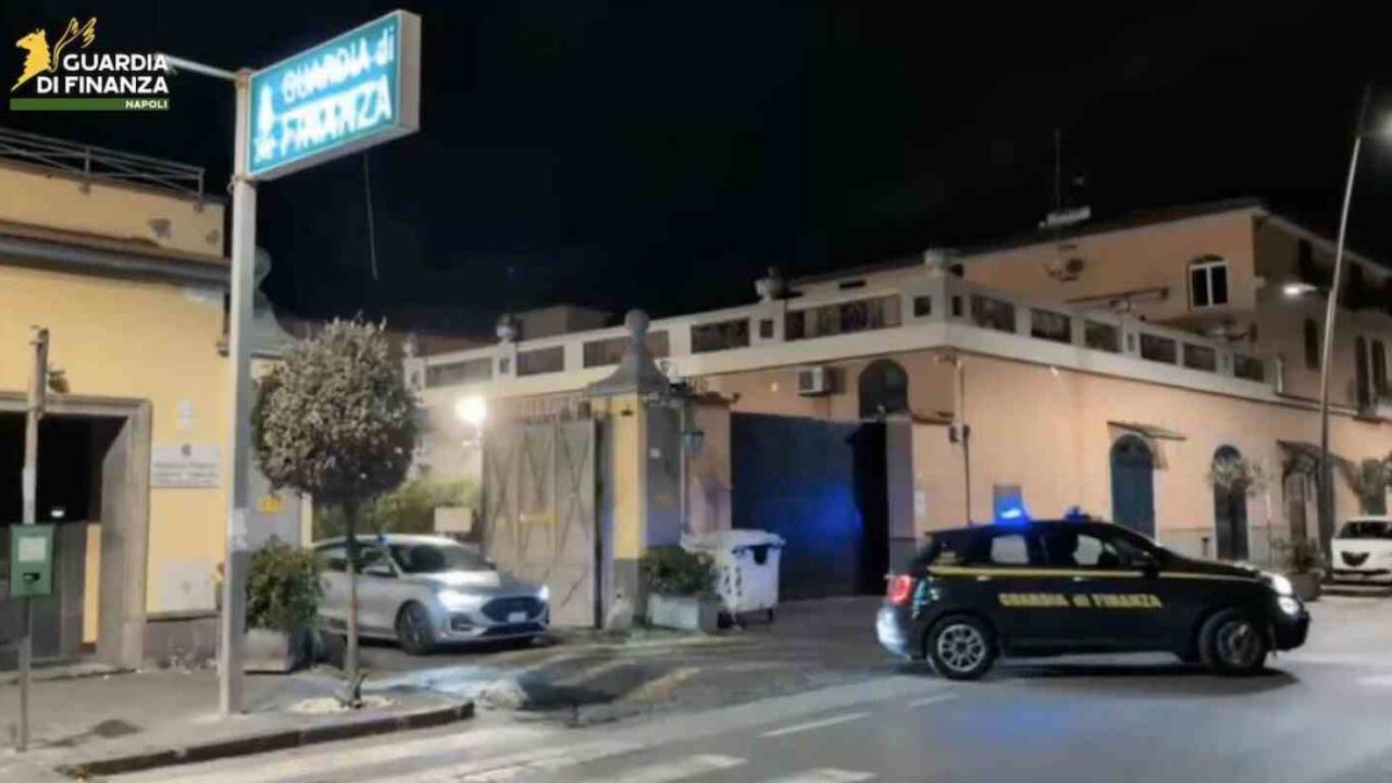 Scommesse illecite e riciclaggio: operazione contro il clan D’Alessandro con arresti e sequestri.