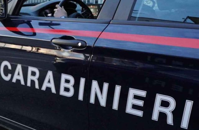 Inchiesta su tangenti Rfi: perquisita la consorte del dirigente, accertamenti su consulenze sospette