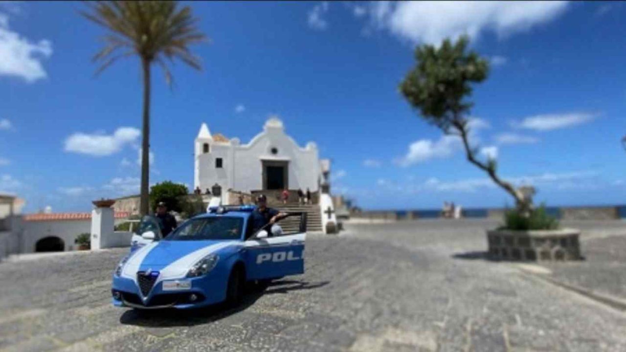 Ischia, intossicazione alcolica per cinque minori: chiuso un locale per un mese